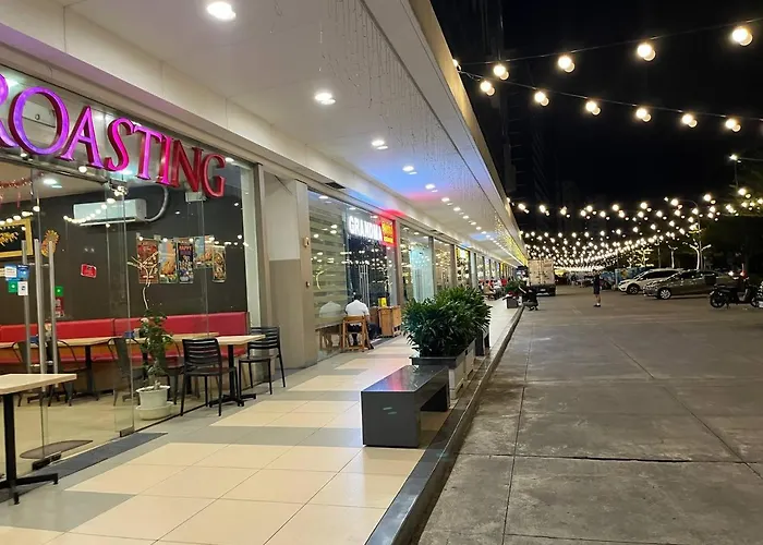 Shore 2 Family 2 Beds Balcony View Wifi Tv Moa 735 Manila