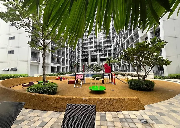 Shore 2 Family 2 Beds Balcony View Wifi Tv Moa 735 * Manila